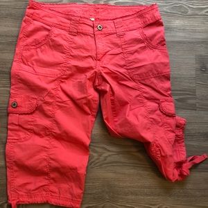 Arizona bright pink capris